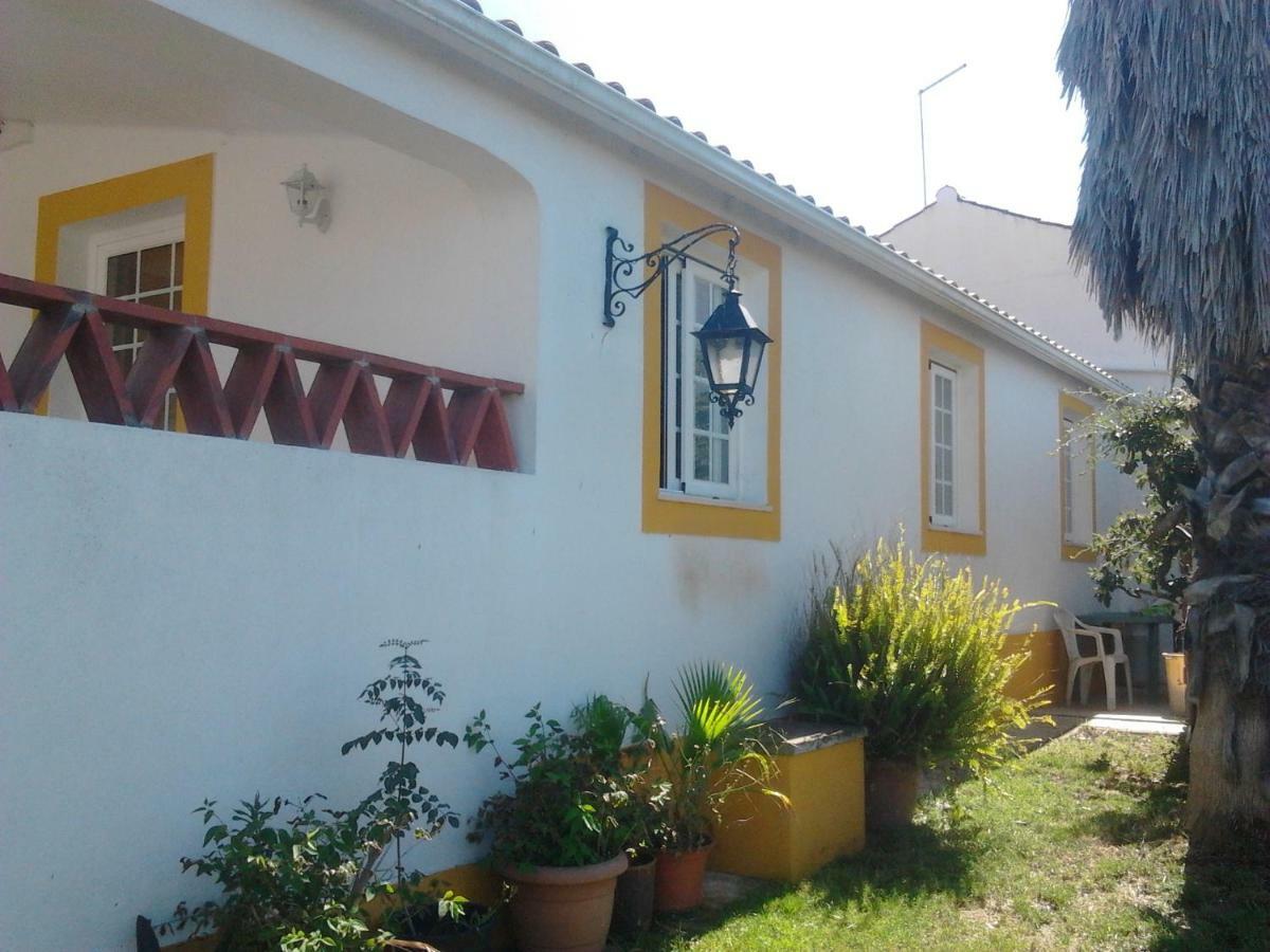 Casa Das 3 Palmeiras Arraiolos Exterior photo